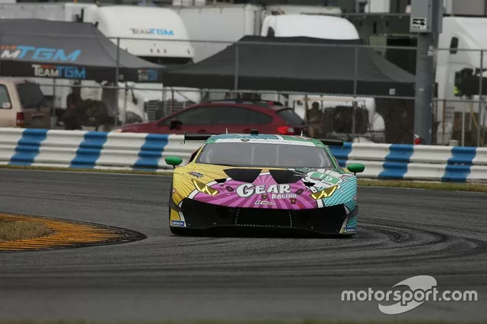 #19 GEAR Racing powered by GRT Grasser Lamborghini Huracan GT3: Christina Nielsen, Katherine Legge, Tatiana Calderon, Rahel Frey