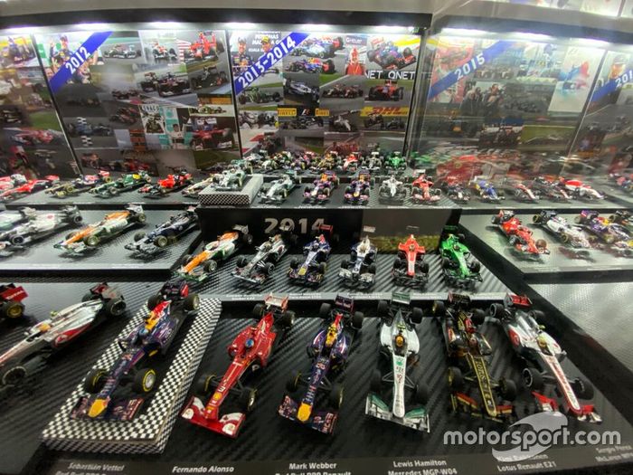 Colección de coches miniatura de F1