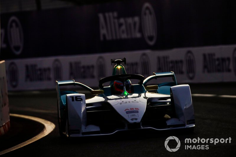 Oliver Turvey, NIO Formula E Team, NIO Sport 004