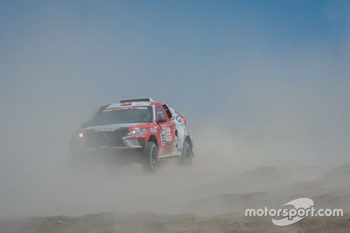 #351 Mitsubishi: Cristina Gutierrez, Pablo Moreno Huete