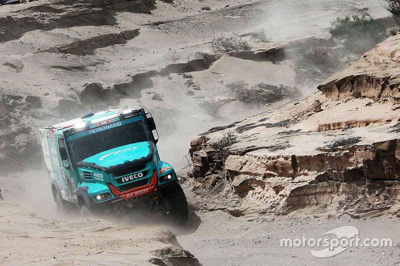 3. #503 Team De Rooy Iveco: Герард де Рой, Мойзес Торраллардона, Дарек Родевальд