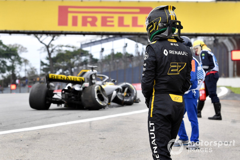 Nico Hülkenberg, Renault Sport F1 Team R.S. 18, wypadek podczas drugiego treningu