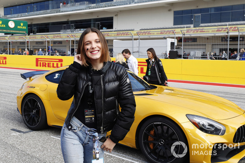Акторка та модель Моллі Боббі Брайн, Льюіс Хемілтон, Mercedes AMG F1