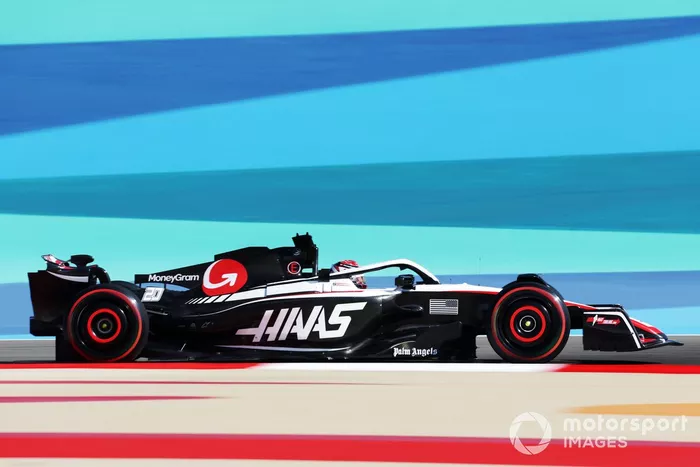 Kevin Magnussen, Haas VF-23