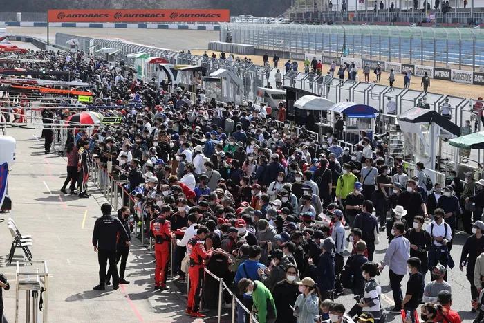 Pit walk