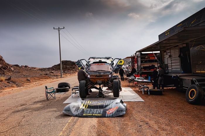 #203 X-Raid Mini Jcw Team Mini: Jakub Przygonski, Armand Monleon