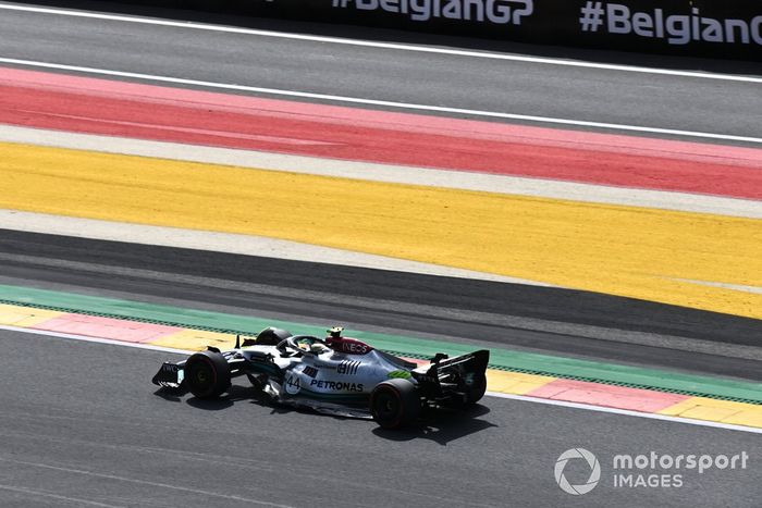 Lewis Hamilton, Mercedes W13