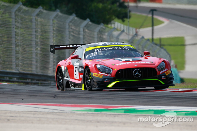 #87 Akka ASP Team Mercedes-AMG GT3: Nicolas Jamin, Denis Bulatov Patrick