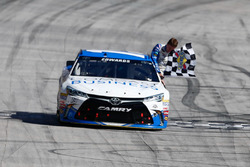 Carl Edwards, Joe Gibbs Racing Toyota racewinnaar