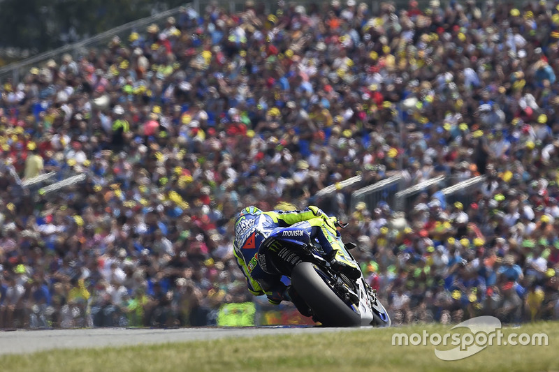 Valentino Rossi, Yamaha Factory Racing