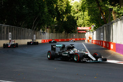 Льюїс Хемілтон, Mercedes AMG F1 W07 Hybrid