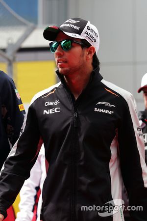 Sergio Perez, Sahara Force India F1 en el desfile de pilotos