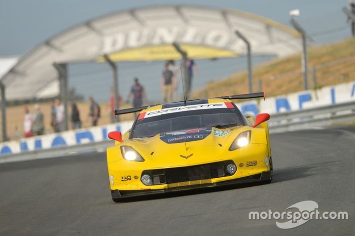 #63 Corvette Racing Chevrolet Corvette C7.R: Jan Magnussen, Antonio Garcia, Mike Rockenfeller