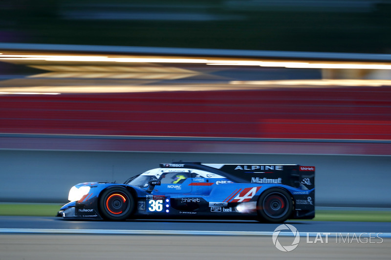 #36 Signatech Alpine Matmut Alpine A470: Nicolas Lapierre, Andre Negrao, Pierre Thiriet