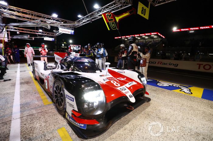 #8 Toyota Gazoo Racing Toyota TS050: Sébastien Buemi, Kazuki Nakajima, Fernando Alonso