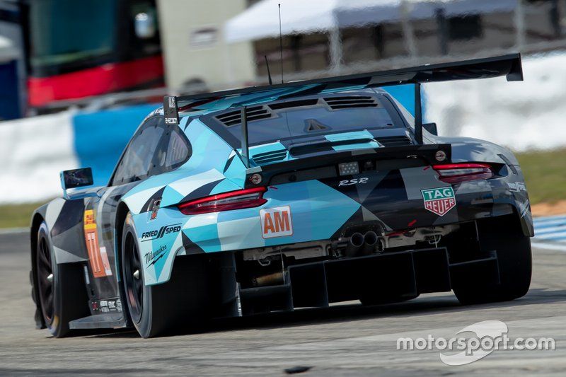 #77 Dempsey Proton Competition Porsche 911 RSR: Julien Andlauer, Matt Campbell, Christian Ried