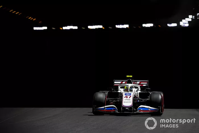 Mick Schumacher, Haas VF-21