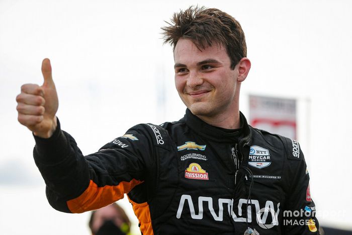 Ganador de la pole Patricio O'Ward, Arrow McLaren SP Chevrolet