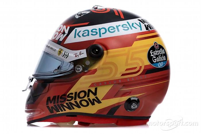 Il casco di Carlos Sainz Jr., Ferrari