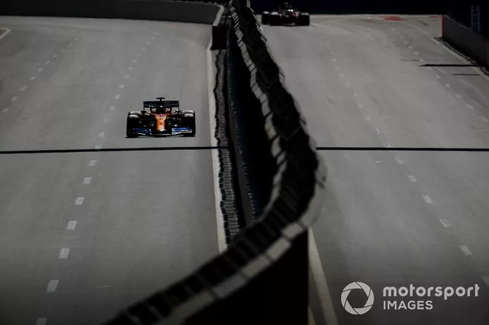 Carlos Sainz Jr., McLaren MCL34