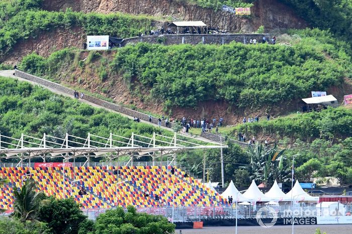 Aficionados en Mandalika