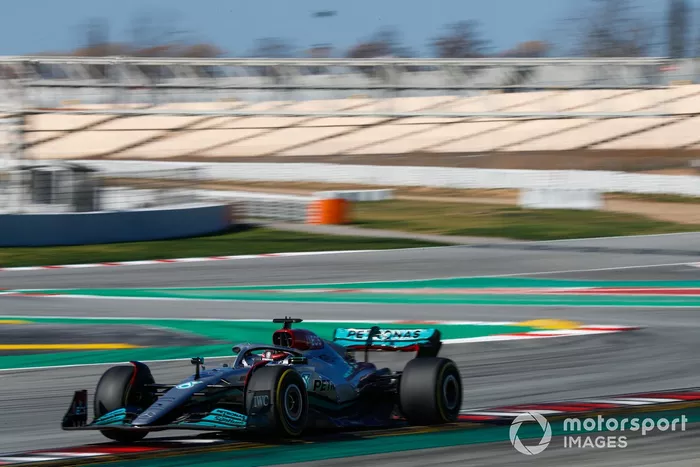 George Russell, Mercedes W13