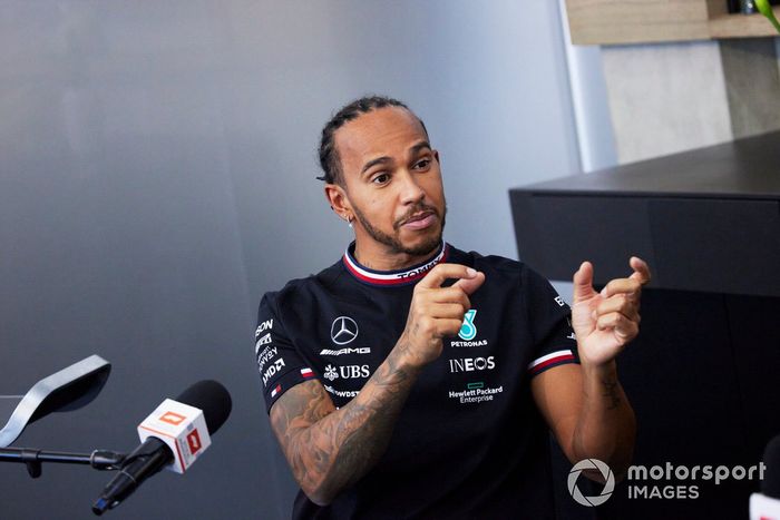 Lewis Hamilton, Mercedes habla con los medios de comunicación