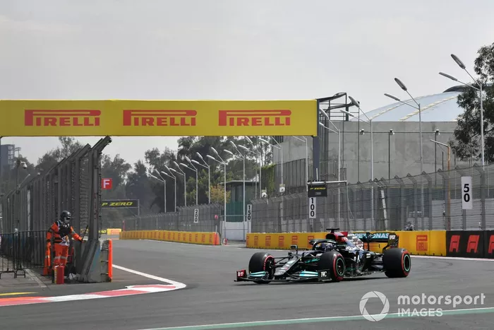 Lewis Hamilton, Mercedes W12
