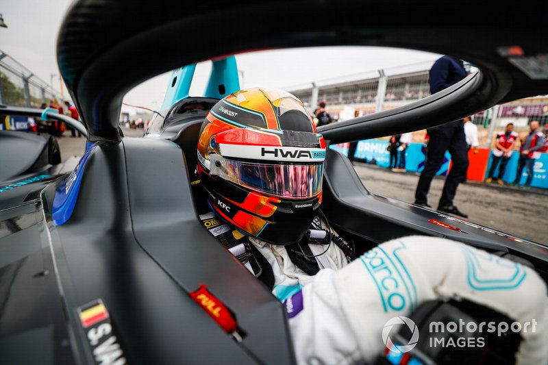 Stoffel Vandoorne, HWA Racelab, VFE-05 on the grid