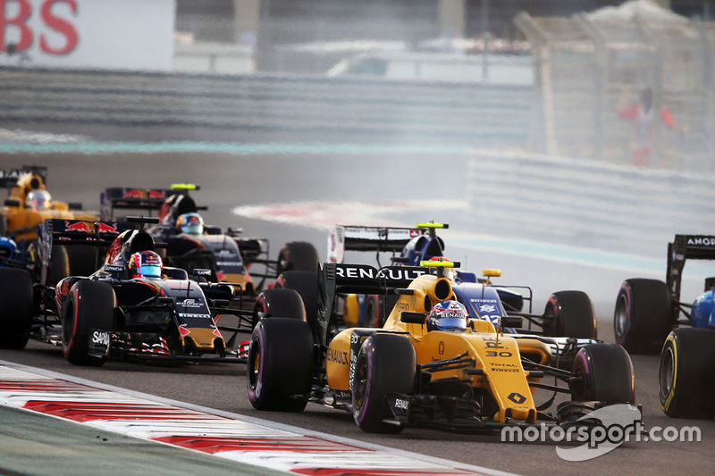 Jolyon Palmer, Renault Sport F1 Team RS16 al inicio