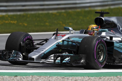 Льюіс Хемілтон, Mercedes AMG F1 W08