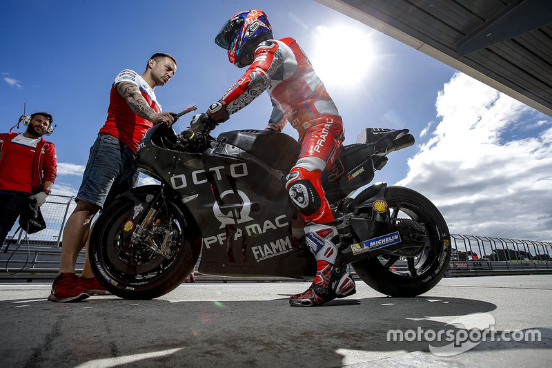 16 місце — Даніло Петруччі (Італія, Ducati GP17) — коефіцієнт 301,00