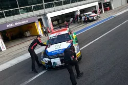 Attività nella pitlane