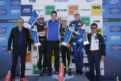 Podium: Race winner Lando Norris, Carlin Dallara F317 - Volkswagen, second place Jehan Daruvala, Carlin, Dallara F317 - Volkswagen , third place Ferdinand Habsburg, Carlin, Dallara F317 - Volkswagen