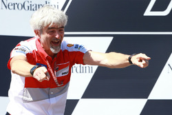 Подіум: Джіджі Далл'Інья, керівник Ducati Team