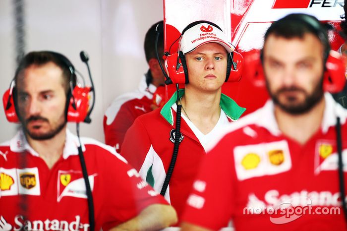 Mick faz parte da academia de jovens pilotos da Ferrari