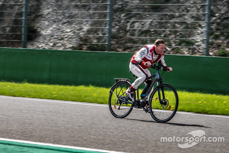 10. Mike Conway, Toyota Racing