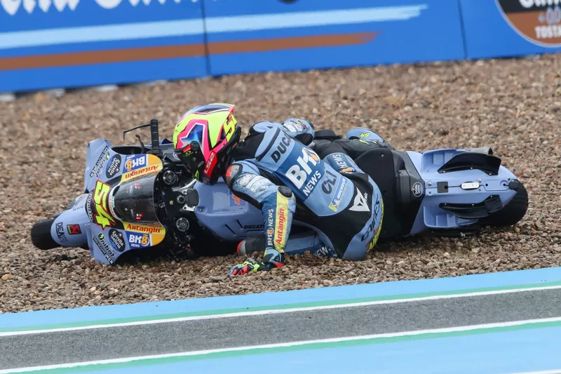 Fermin Aldeguer, Gresini Racing : chute