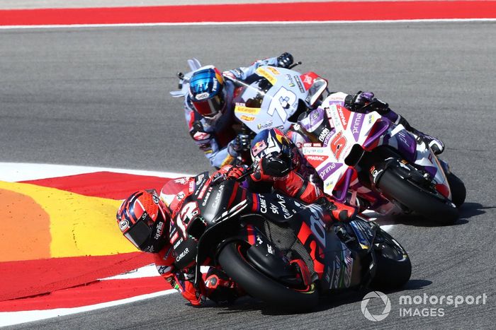 Maverick Viñales, Aprilia Racing Team