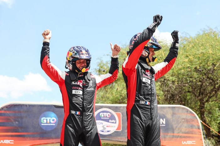 Ganadores Sébastien Ogier, Vincent Landais, Toyota Gazoo Racing WRT Toyota GR Yaris Rally1