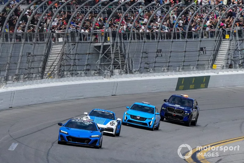 Safety car