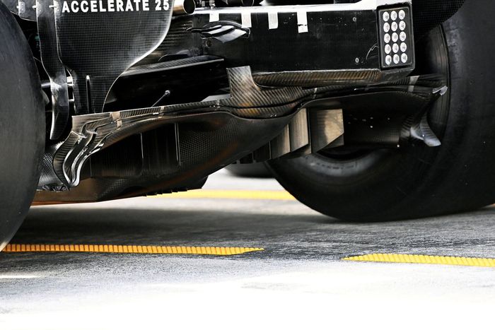 Detalle del difusor del Mercedes W12