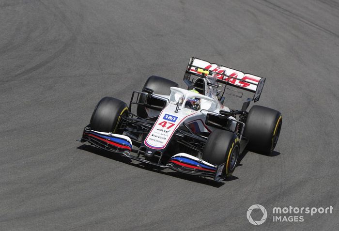 Mick Schumacher, Haas VF-21