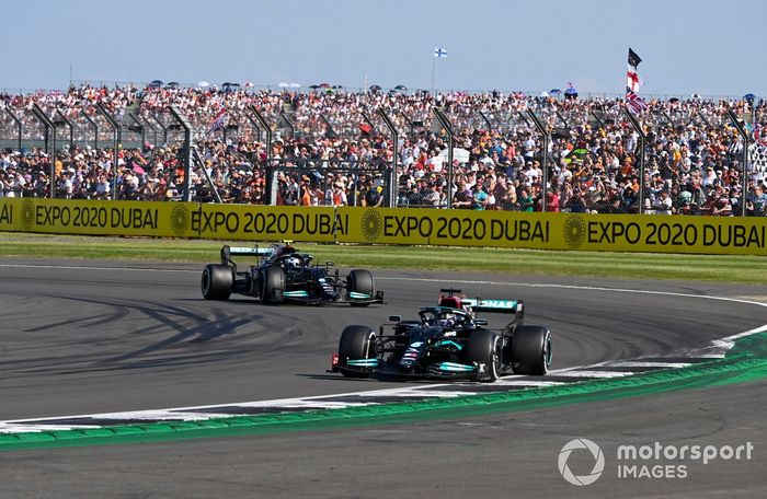 Lewis Hamilton, Mercedes W12, Valtteri Bottas, Mercedes W12