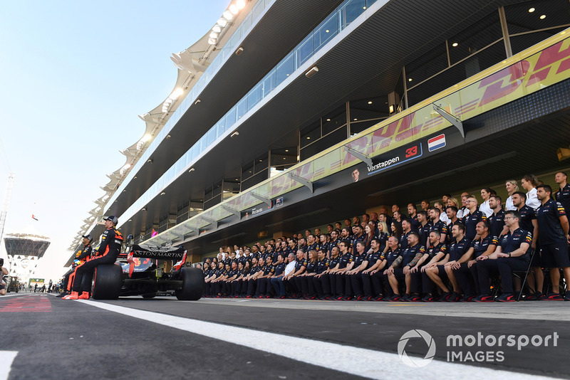 Foto di gruppo del team Red Bull Racing