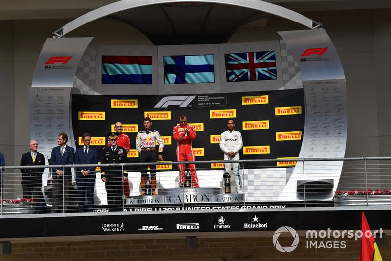 (L to R): Max Verstappen, Red Bull Racing, Kimi Raikkonen, Ferrari and Lewis Hamilton, Mercedes AMG F1 on the podium