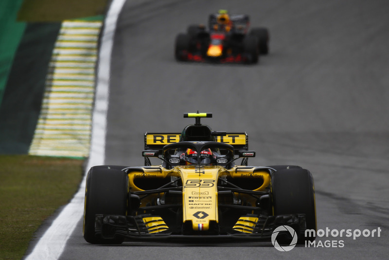 12. Карлос Сайнс-мол., Renault Sport F1 Team — 45