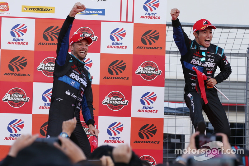 Jenson Button dan Naoki Yamamoto, #100 RAYBRIG NSX-GT