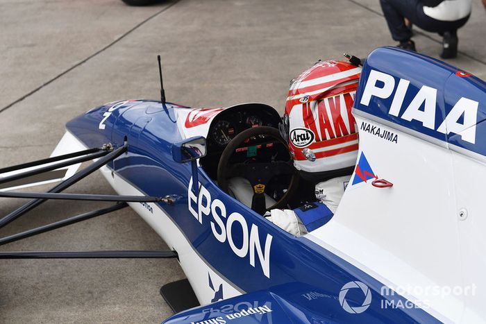 Kazuki Nakajima, Tyrrell 017 Leyendas F1 30 Aniversario vuelta de Demostración