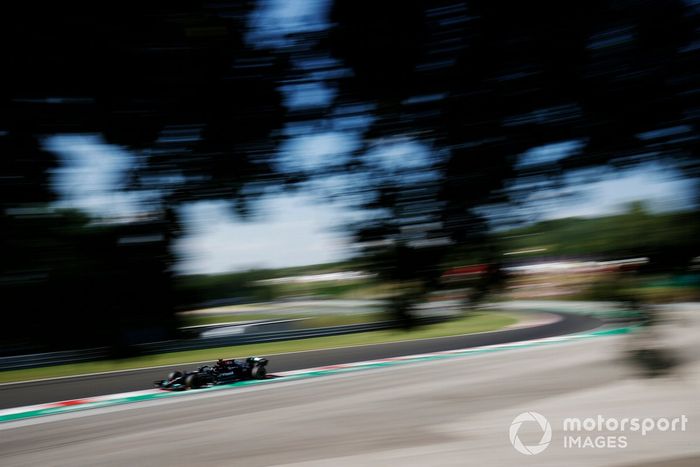 Lewis Hamilton, Mercedes W12